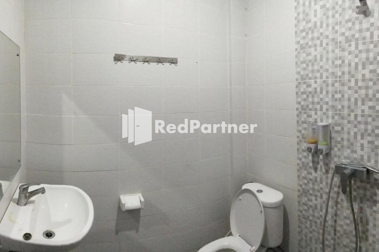 Pondok Sentana Guest House At Jalan Raya Uluwatu Redpartner 웅아산 외부 사진